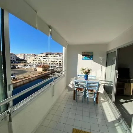 Apartment A 200m De La *